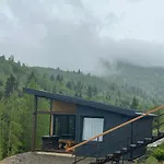 Nagoru House Lodge
