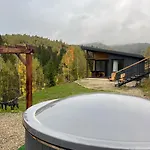 Nagoru House Tukhlya