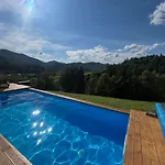 Nagoru House * Tukhlya