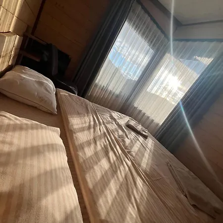 Nagoru House * Tukhlya